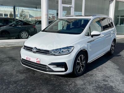 Blanco Usado 2021 VW Touran Sportline Monovolumen | 26.990 € (Un poco caro)