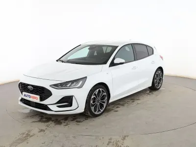 Usado Ford Focus ST-Line X 155 CV (114 kW) 2022 Blanco Berlina