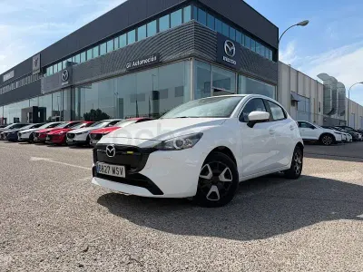 Occasion Mazda 2 Center-Line 90 PK (66 kW) 2024 Wit Hatchback