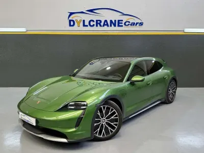 Usado Porsche Taycan 4 Cross Turismo Cross Turismo 280 kW (381 CV) 2023 Verde Familiar