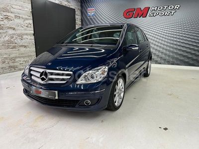 Mercedes B200