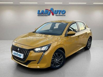 Usado Peugeot 208 Active 100 CV (73 kW) 2021 Amarillo Utilitario
