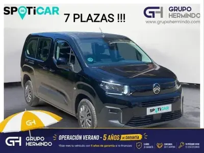 Usado Citroën Berlingo 130 CV (95 kW) 2025 Negro Monovolumen