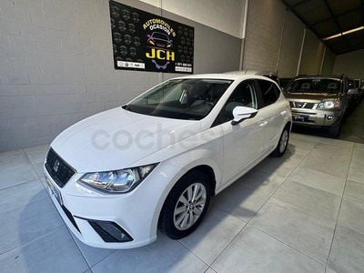 Usado Seat Ibiza Style Plus 95 CV (69 kW) 2018 Blanco Utilitario