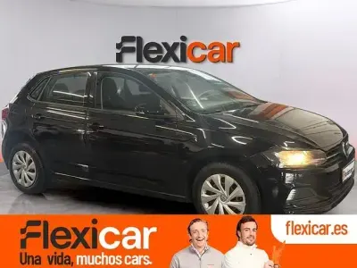 Usado VW Polo Advance 80 CV (58 kW) 2018 Negro Utilitario