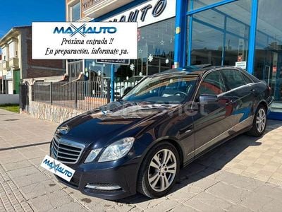 Azul Usado 2011 Mercedes E350 Avantgarde Berlina | 18.900 € (Caro)
