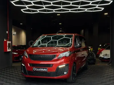 Begagnad Peugeot Traveller