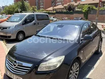 Usado Opel Insignia Edition 160 CV (117 kW) 2009 Negro Berlina