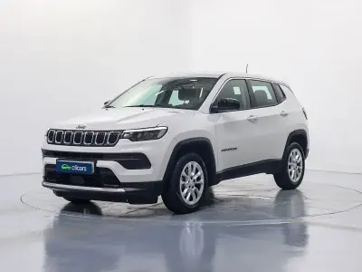 Usado Jeep Compass Altitude 145 CV (106 kW) 2025 Blanco SUV