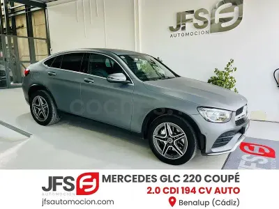 Usado Mercedes GLC220 194 CV (142 kW) 2020 Gris / plata Coupe