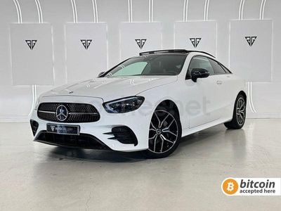 Usado Mercedes E220 194 CV (142 kW) 2021 Blanco Coupe