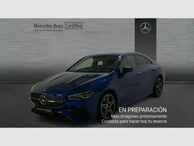 Usado Mercedes CLA200 AMG line 150 CV (110 kW) 2024 Azul Coupe