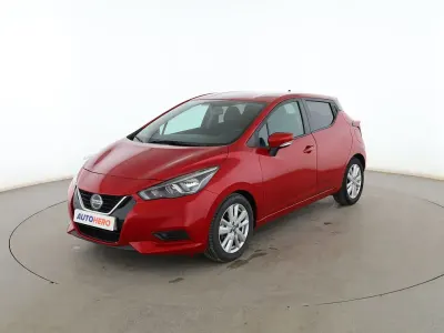 Usado Nissan Micra Acenta 101 CV (74 kW) 2019 Rojo Utilitario