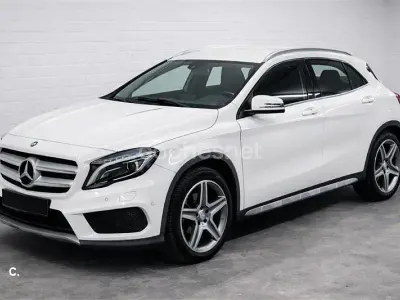 Usado Mercedes GLA200 AMG line 156 CV (114 kW) 2015 Blanco SUV