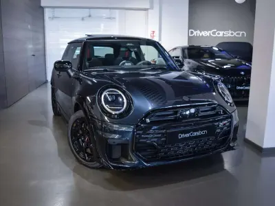 Usado Mini Cooper 150 kW (204 CV) 2026 Gris Utilitario