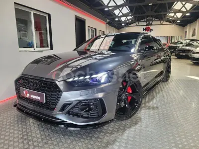 Usado Audi RS5 Ambiente 450 CV (330 kW) 2021 Gris / plata Coupe