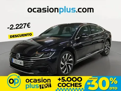 Begagnad VW Arteon R-line 150 HK (110 kW) 2018 Svart Halvkombi