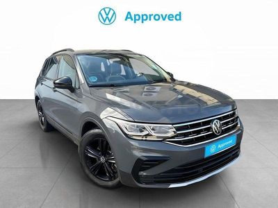 Usado VW Tiguan Sportline 122 CV (89 kW) 2022 Gris / plata SUV