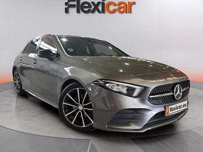 Gris Usado 2019 Mercedes A180 Utilitario | 21.990 € (Precio justo)