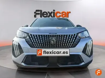 Usado Peugeot 2008 Allure 130 CV (95 kW) 2024 Gris SUV
