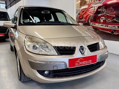 Gris / plata Usado 2007 Renault Grand Scénic II Dynamique Monovolumen | 2500 € (Precio justo)