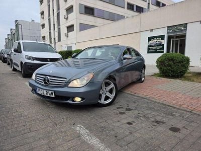 Käytetty Mercedes CLS500 306 HP (225 kW) 2005 Harmaa Sedan