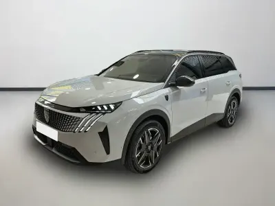Nuevo Peugeot 5008 GT 145 CV (106 kW) 2025 Gris Monovolumen