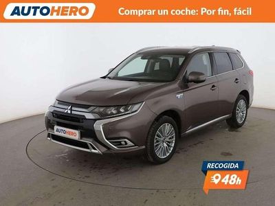 Gris Usado 2019 Mitsubishi Outlander P-HEV Motion SUV | 19.599 € (Precio justo)