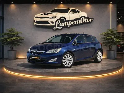 Usado Opel Astra Cosmo 115 CV (84 kW) 2010 Azul Berlina