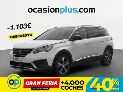 Usado Peugeot 5008 Allure 120 CV (88 kW) 2017 Blanco SUV
