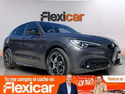 Usado Alfa Romeo Stelvio Veloce 211 CV (155 kW) 2022 Gris SUV