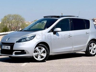 Usado Renault Scénic III Dynamique 130 CV (95 kW) 2012 Gris / plata Monovolumen