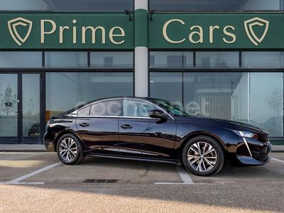Usado Peugeot 508 Allure 130 CV (95 kW) 2021 Violeta / lila Berlina