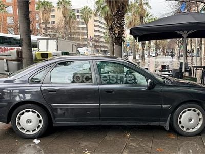 Usado Volvo S80 170 CV (125 kW) 1999 Negro Berlina
