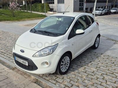 Usado Ford Ka Titanium 69 CV (50 kW) 2013 Blanco Utilitario
