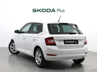 Usado Skoda Fabia Ambition 60 CV (44 kW) 2020 Blanco Utilitario