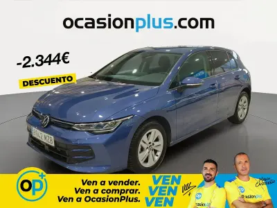 Usado VW Golf VIII 116 CV (85 kW) 2025 Azul Berlina