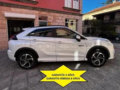 Usado Mitsubishi Eclipse Cross 188 CV (138 kW) 2025 Blanco SUV