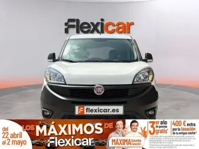 Usado Fiat Doblò 105 HP (77 kW) 2022 Branco Monovolume