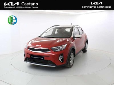 Usado Kia Stonic 101 CV (74 kW) 2023 Blanco SUV
