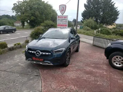 Usado Mercedes GLA200 150 CV (110 kW) 2021 Azul SUV
