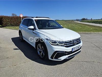 Używany VW Tiguan R-line 150 KM (110 kW) 2021 Biały SUV