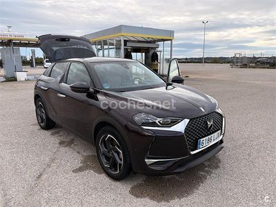 Usado DS Automobiles DS3 Crossback Grand Chic 130 CV (95 kW) 2020 Violeta / lila SUV