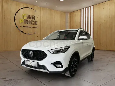 Usado MG ZS Luxury 106 CV (77 kW) 2024 Blanco SUV