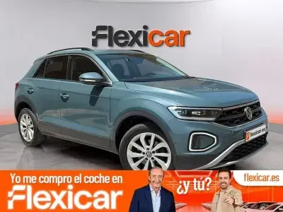 Usado VW T-Roc Life 150 CV (110 kW) 2024 Blanco SUV