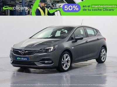 Usado Opel Astra Design & Tech 110 CV (80 kW) 2021 Gris Utilitario
