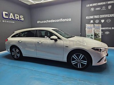 Usado Mercedes CLA250e Shooting Brake 218 CV (160 kW) 2020 Blanco Familiar
