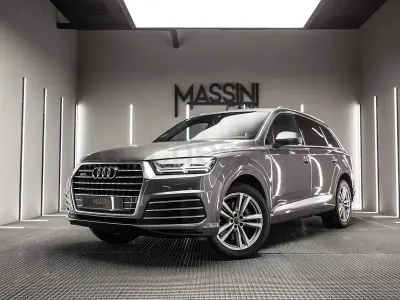 Begagnad Audi Q7 S-Line 272 HK (200 kW) 2016 Grå SUV