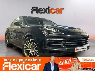 Usado Porsche Cayenne E-Hybrid Platinum Edition 462 CV (339 kW) 2023 Negro SUV