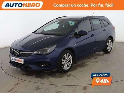 Usado Opel Astra Edition 131 CV (96 kW) 2020 Azul Familiar